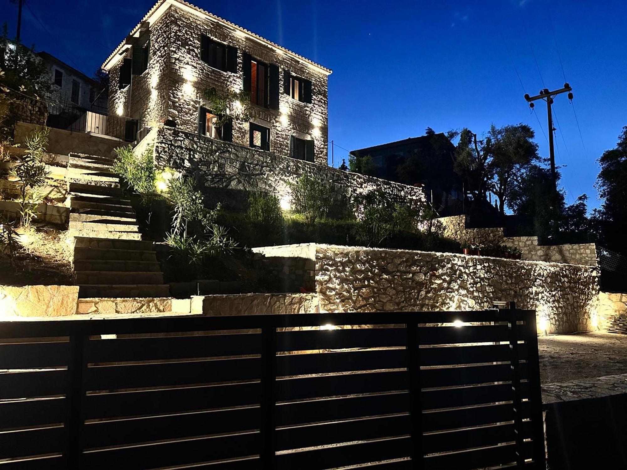 Chrysavgi Stone House Villa Katomerion Buitenkant foto